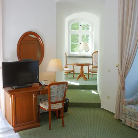 Hotel Schloss Spyker-2