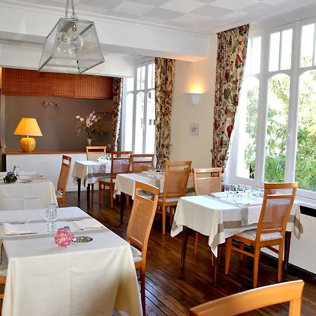 Logis Hermitage-3