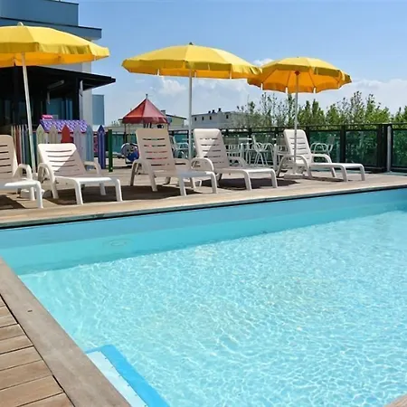Hotel Mirage-2