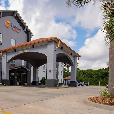 Comfort Suites Oil Center-3