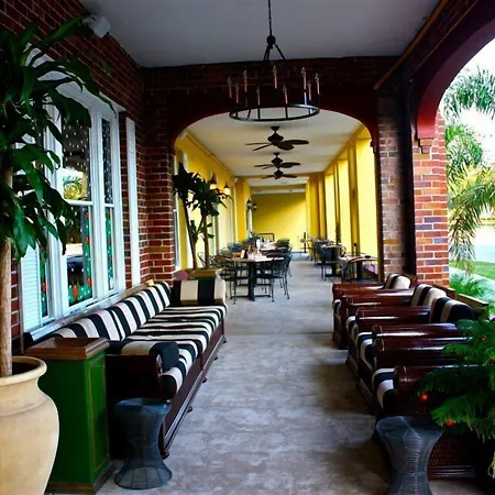 Hollander Hotel - Downtown St. Petersburg-2