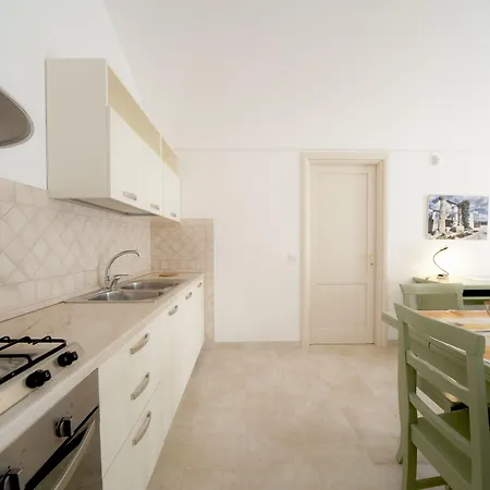 San Velletri Guest House-3