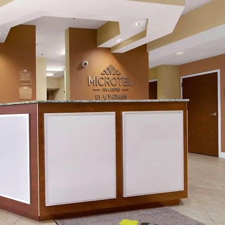 Microtel Inn & Suites By Wyndham-3