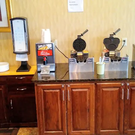 Spark By Hilton Glendive-2