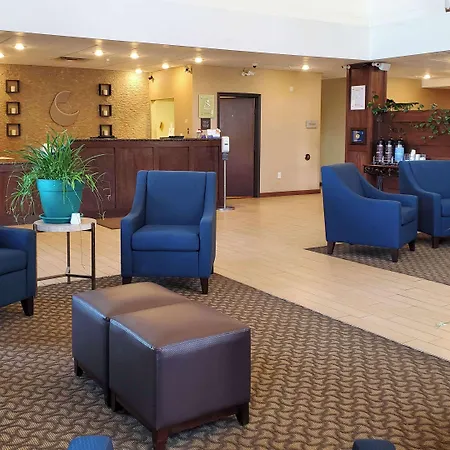 Comfort Suites Farmington-2