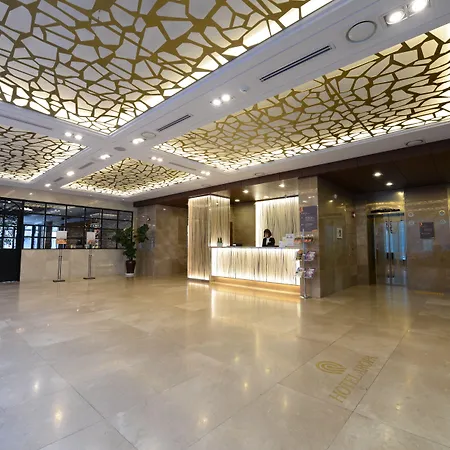 Klaven Hotel Myeongdong City Hall-3