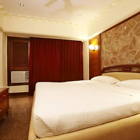 Bloom Hotel - Juhu-3