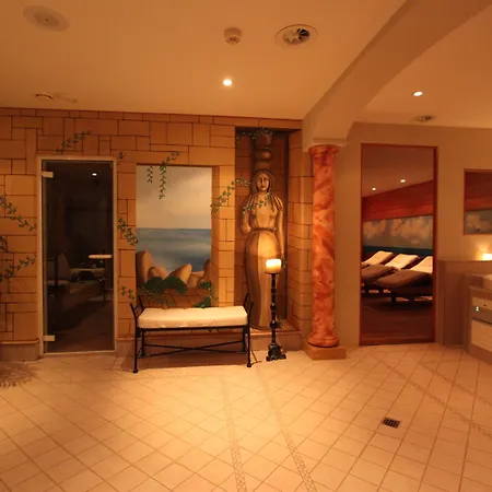 Hotel Albatros-3