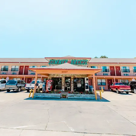 Summer Breeze Motel-2