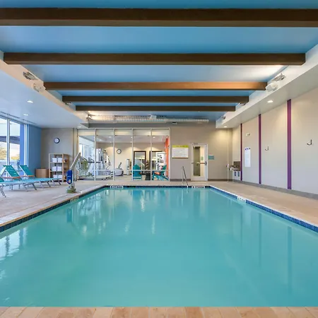 Home2Suites By Hilton Florence-3