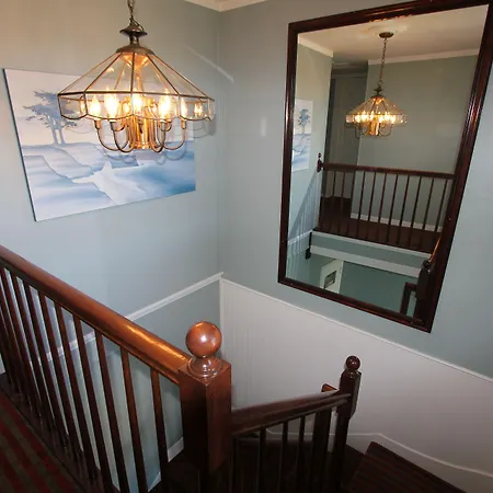Ocean Echo Inn & Beach Cottages-2