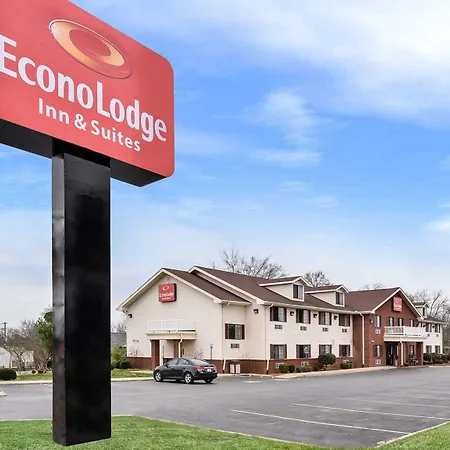 Econo Lodge Inn & Suites Shelbyville-3