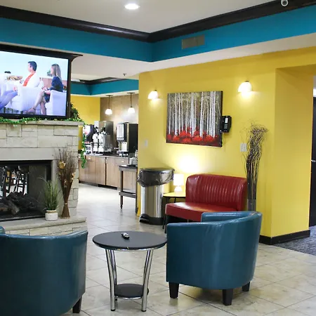 Parkwood Inn & Suites-2