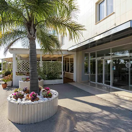 Simon Hotel-3