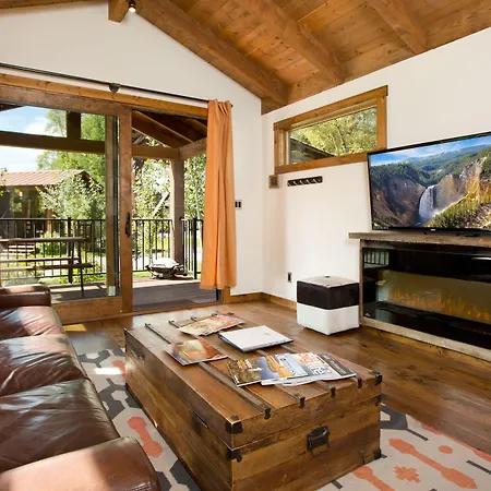 Fireside Resort-2