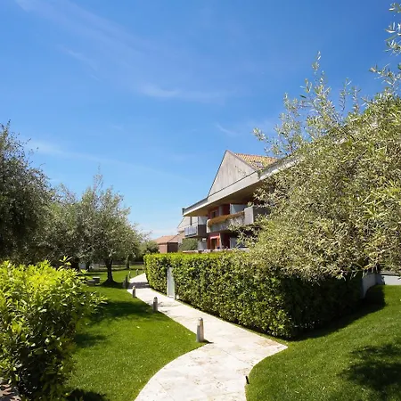 Catania Hills Residence-3