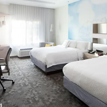 Courtyard By Marriott Palm Beach Jupiter-3