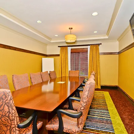 Hawthorn Extended Stay By Wyndham Dickinson-3