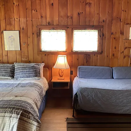 Amber Lantern Motel-2