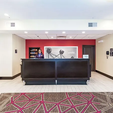 Hampton Inn And Suites Sandusky/Milan-3