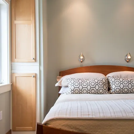 8 Dyer Hotel-3
