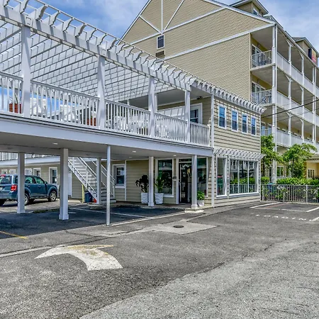 Madison Beach Motel-2