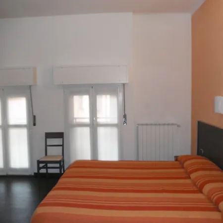 Hotel Renato-3