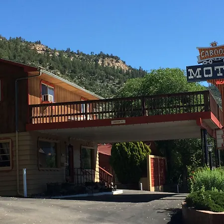 Caboose Motel & Gift Shop-3