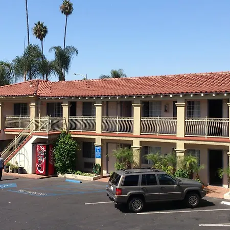 Santa Ana Travel Inn-3