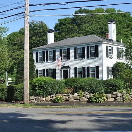 Candleberry Inn On Cape Cod-3