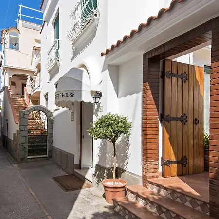 San Nicola Guest House-2