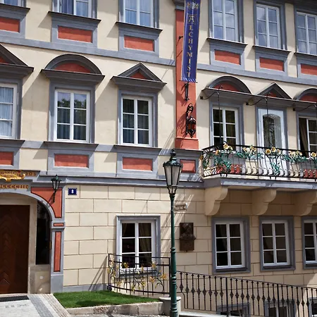 Alchymist Prague Castle Suites Hotel-3