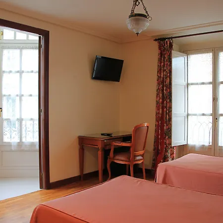 Hotel Asturias-2