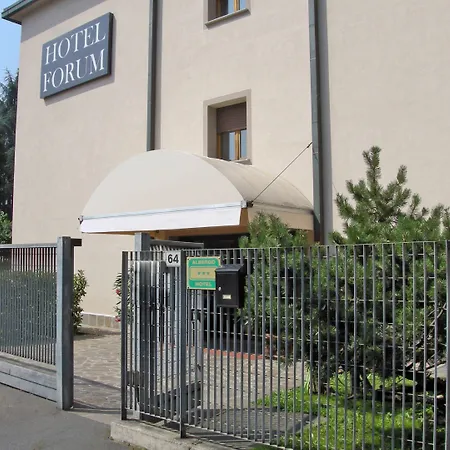 Hotel Forum-2