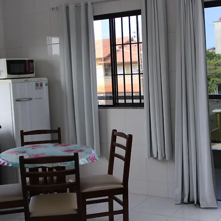 ApartPousada Residencial dos Reis-3