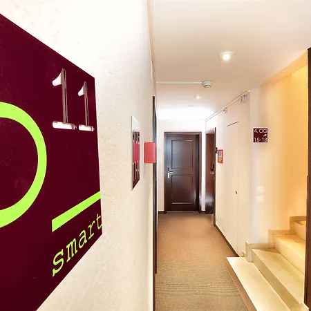 B-Smart Motel Basel-2