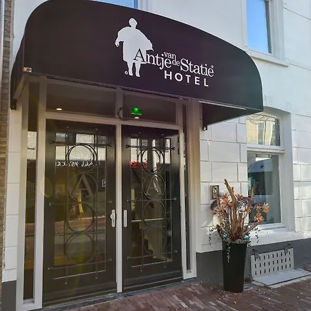 Brasserie-Hotel Antje van de Statie-2