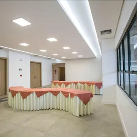 Mogano Business Hotel- Eletroposto-2