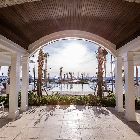 The Beach Club At Charleston Harbor Resort And Marina-2