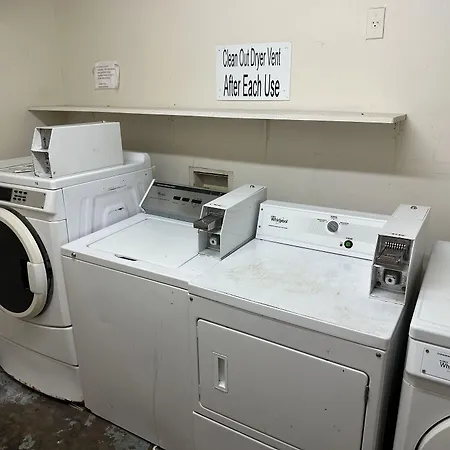 Daniel Boone Motor Inn-2