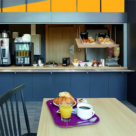 B&B HOTEL Lille Roubaix Campus Gare-3