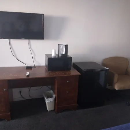 Royal Inn Casper-2