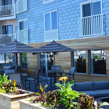 Rockland Harbor Hotel-3