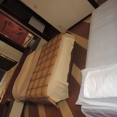 Verona Hotel (Adults Only)-3