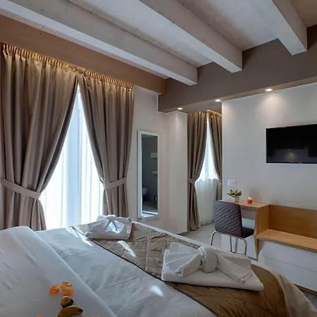 Hospitality Hotel Palermo-3