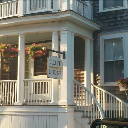 Cliff Lodge-3