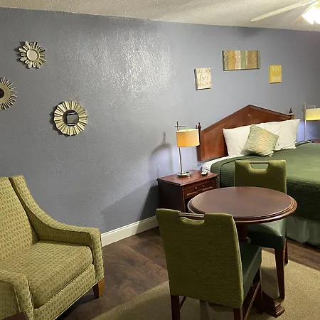 Delux Inn-2