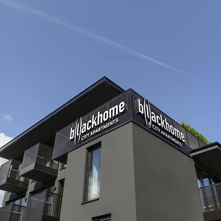 Blackhome Innsbruck City East I Contactless Check-In-3