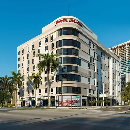 Hampton Inn & Suites Miami Wynwood Design District, Fl-2