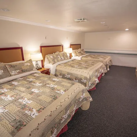Coachlite Inn-2